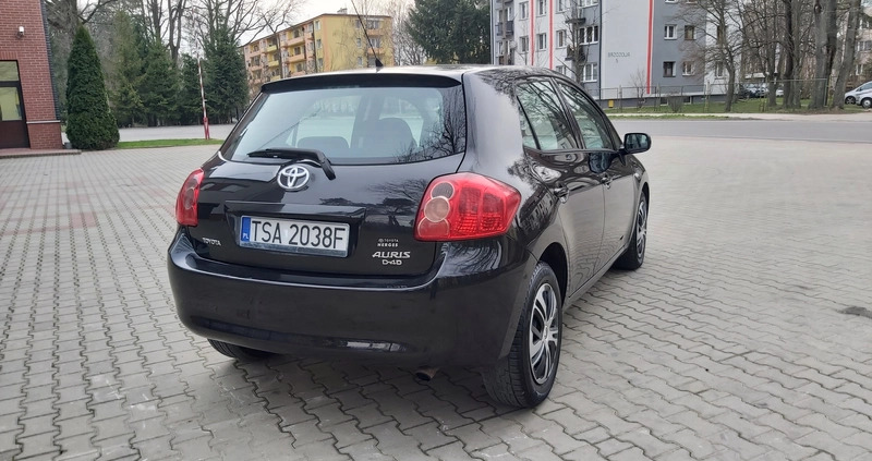 Toyota Auris cena 12500 przebieg: 285000, rok produkcji 2007 z Pionki małe 277